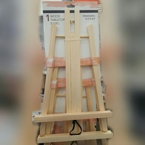 Wood Tabletop Easel
